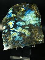 Opvallende labradorietplaat – Blauw, Groen & Goud