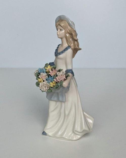 Porcelanas del Mediterraneo - Figurine - Porcelaine, Antiquités & Art, Antiquités | Verre & Cristal