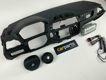 BMW 1 serie F20 F21 FACELIFT va 2016 airbag set + dashboard beschikbaar voor biedingen