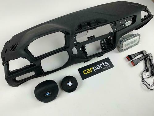 BMW 1 serie F20 F21 FACELIFT va 2016 airbag set + dashboard, Autos : Pièces & Accessoires, Tableau de bord & Interrupteurs, Enlèvement ou Envoi