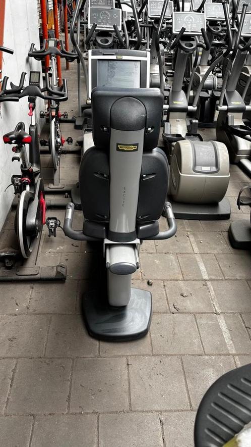 Technogym Recline Excite 700 P, Sport en Fitness, Fitnessmaterialen, Overige typen, Nieuw, Verzenden