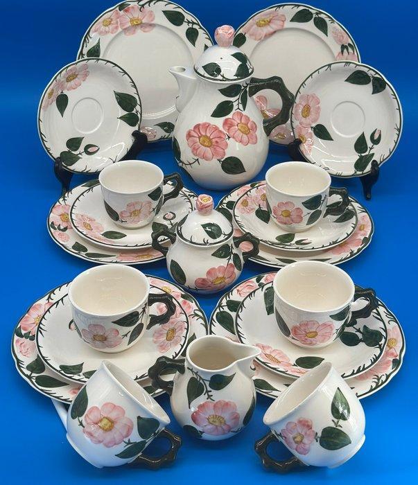 Villeroy & Boch Mettlach – Wild-Rose, Handmalerei - Service, Antiek en Kunst, Antiek | Meubels | Tafels