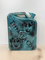Rob VanMore - Oil Crisis In Love with Tiffany & Co. - 47cm