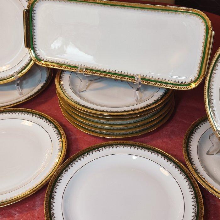 Manufacture Chastagner - Tafelservies (13) - Groene fries, Antiek en Kunst, Antiek | Meubels | Tafels