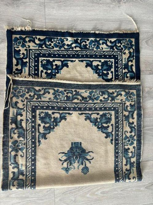 Chinese antieke geknoopte vloerkleed met medaillon patroon -, Huis en Inrichting, Stoffering | Tapijten en Vloerkleden