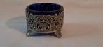Zoutvat - Specerij vat, Ajour Zilver met Kobalt blauw glazen, Antiek en Kunst