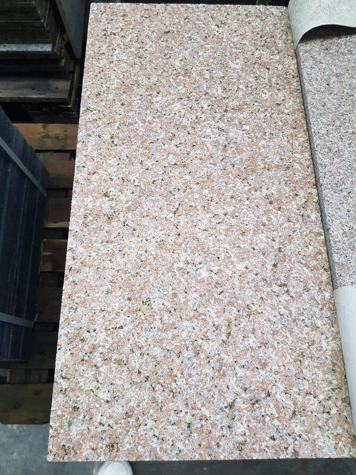Dalles granit Rose flammé 60x30x6 13,50 m² liquidation stock, Bricolage & Construction, Dalles & Carrelages, Carrelage de sol