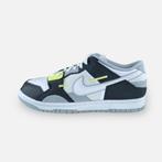 Nike Dunk Low Scrap Wolf Grey - Maat 45, Kleding | Heren, Verzenden, Zo goed als nieuw, Sneakers