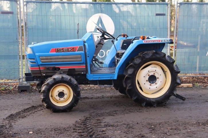 Veiling: Minitractor Iseki TA247F Diesel 28pk, Articles professionnels, Agriculture | Tracteurs, Enlèvement