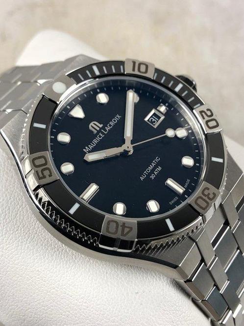 Maurice Lacroix - Aikon Automatic Venturer -, Handtassen en Accessoires, Horloges | Heren
