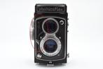 Yashica Yashicaflex Model A 3.5/80mm Twin lens reflex camera