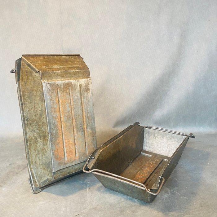 Container (2) - IJzer - Industriële opslagcontainers, Antiquités & Art, Curiosités & Brocante