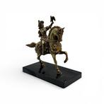 Figuur - Caballo Árabe de Cetrería - Brons, Marmer