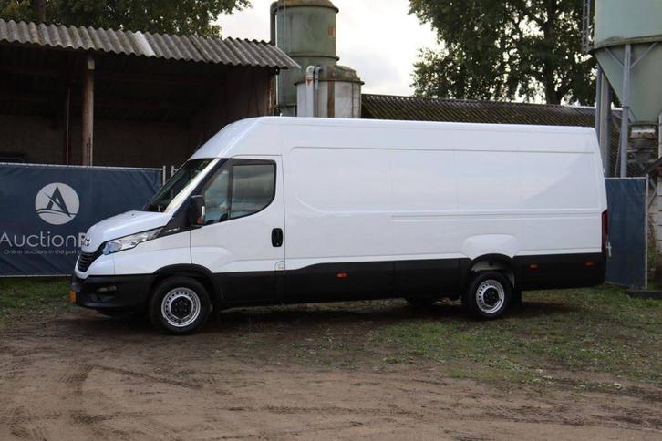 Veiling: Bestelwagen Iveco Daily van; Model Type: TS35SC2AA, Auto's, Bestelwagens en Lichte vracht, Ophalen