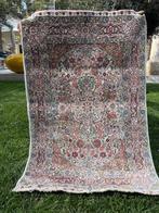 Zijde op zijde Ghoum - Tapijt - 92 cm - 61 cm, Huis en Inrichting, Stoffering | Tapijten en Vloerkleden, Nieuw