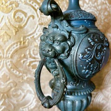 Vase avec couvercle - Bois, Cuivre, Régule - Vase français