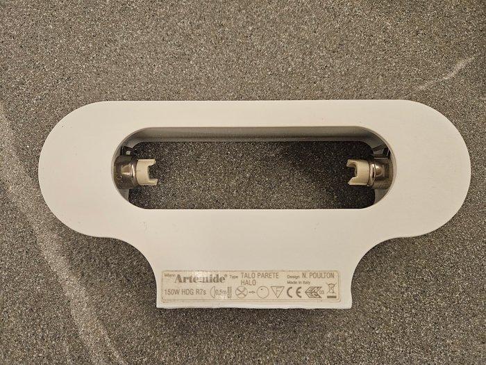 Artemide - Neil Poulton - Wandlamp (4) - Talo HALO - Metaal,, Antiek en Kunst, Antiek | Verlichting