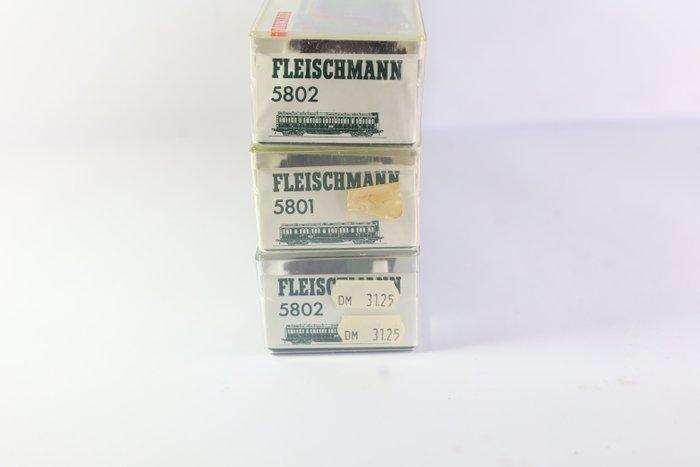 Fleischmann H0 - 5801/5802 - Wagon de passagers pour trains, Hobby en Vrije tijd, Modeltreinen | H0