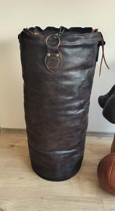 Oude vintage echte leren bokszak - Bokszak, Antiek en Kunst, Curiosa en Brocante