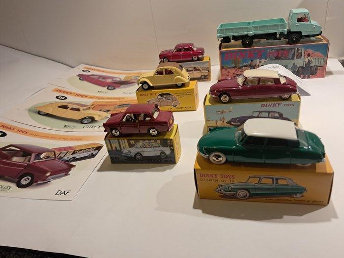 Dinky Toys, Atlas 1:43 - Voiture miniature (8) - Citroën DS;, Hobby en Vrije tijd, Modelauto's | 1:5 tot 1:12