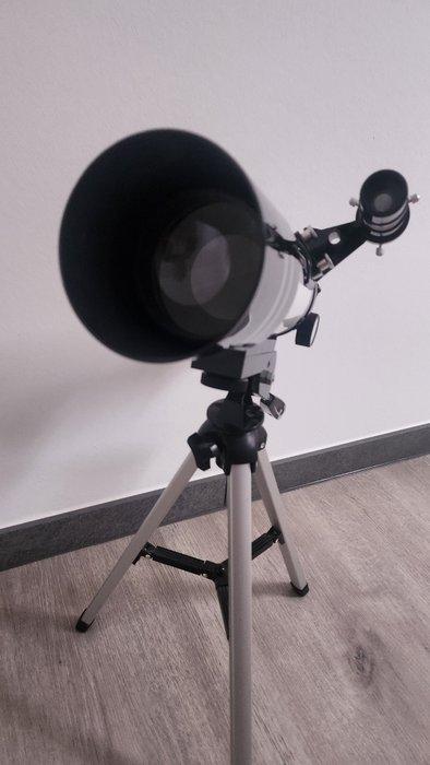 Astronomical telescope - Model 30070 - 2020+, Verzamelen, Foto-apparatuur en Filmapparatuur