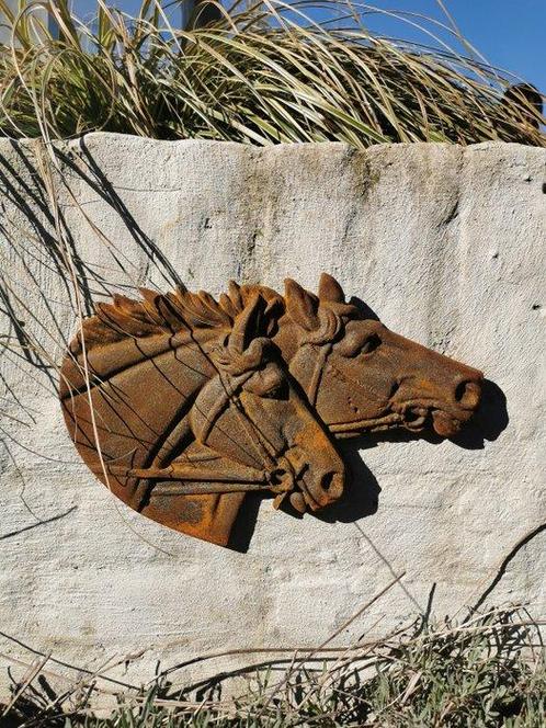 Wanddecoratie - Europa - Horse heads, Antiek en Kunst, Curiosa en Brocante