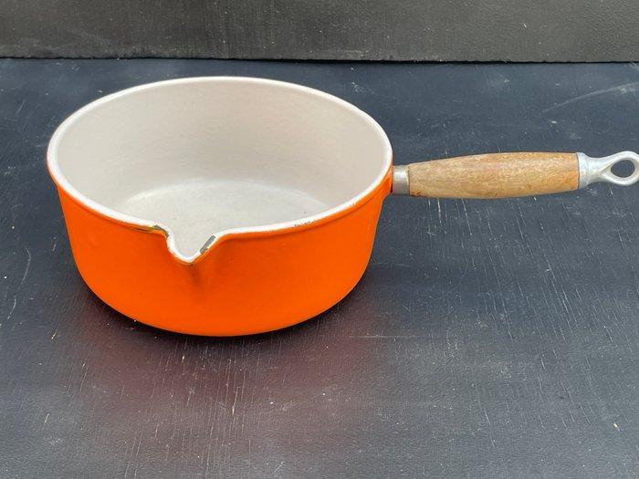Le Creuset - Kookpottenset (4) - Emaille, Hout, Metaal, Antiek en Kunst, Antiek | Keukengerei