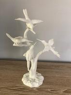Vista Alegre - Beeld, Groep kolibries - 33 cm - Porselein, Antiquités & Art