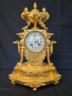 Pendule - Tafelklok - Lodewijk XVI-stijl - Verguld brons -, Antiquités & Art, Antiquités | Horloges