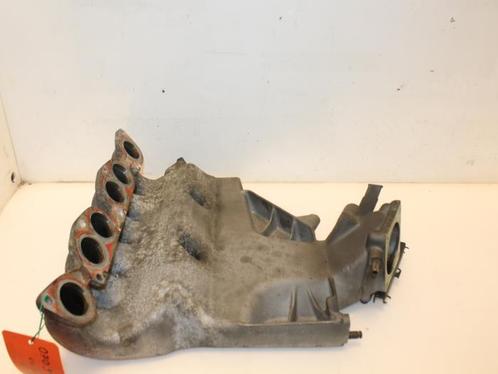 Inlaatspruitstuk Volkswagen Golf O131069, Auto-onderdelen, Carrosserie