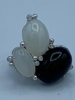 Ponte Vecchio - Ring - 18 karaat Witgoud - Onyx + feldspaten, Handtassen en Accessoires, Ringen, Nieuw