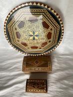 Boîte à bijoux (3) - Bandeja réalisée en marqueterie de bois