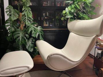 Fauteuil - Fauteuil Imola et repose-pieds, cuir Salto blanc beschikbaar voor biedingen