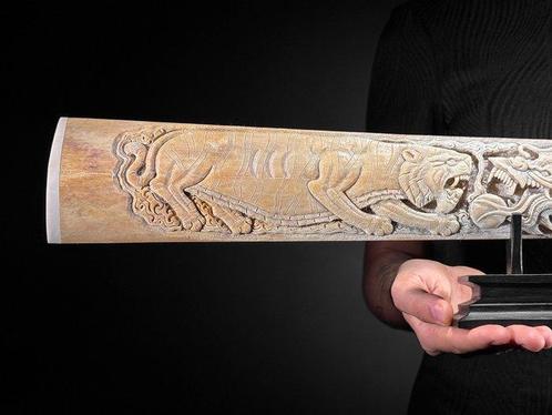 GEEN MINIMUMVERKOOPPRIJS - Extra grote gesneden, Antiek en Kunst, Kunst | Designobjecten