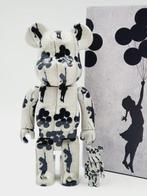 Banksy x Brandalism x Medicom Toy Be@rbrick - Flying Balloon, Antiquités & Art