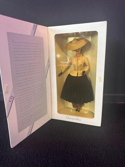 Mattel  - Poupée Barbie Christian Dior - 1990-2000 -, Antiek en Kunst, Antiek | Speelgoed