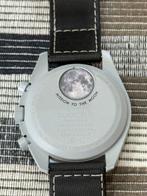 Omega x Swatch - MoonSwatch. Mission to Earthphase - Sans, Handtassen en Accessoires, Horloges | Heren, Nieuw