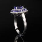 Ring - 18 karaat Witgoud - 1.97ct. tw. Tanzaniet - Tanzaniet, Nieuw