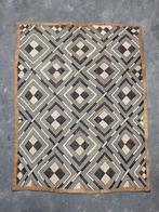 Kuba-Shoowa - Textiel  - 59 cm - 58 cm, Antiek en Kunst