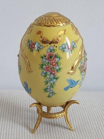 Œuf Fabergé - Œuf Fabergé — Panier fleuri — The Franklin