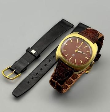 Certina - Club 2000 | Cushion Case | Handaufzug | Swiss Made beschikbaar voor biedingen
