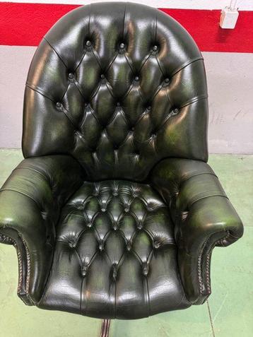Chaise de bureau - la chaise du directeur Chesterfield -