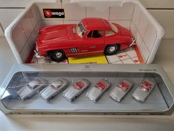 Bburago 1:18 - 2 - Voiture miniature - Mercedes Benz 300 SL disponible aux enchères