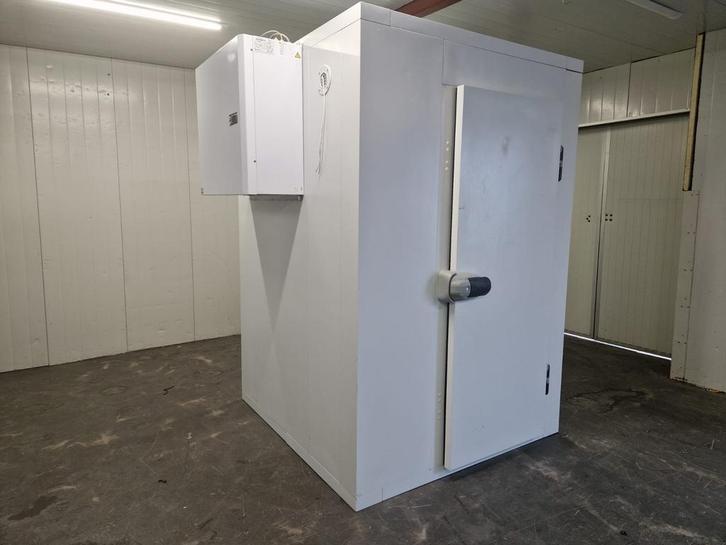 Vriescel 150 x 150 x 220 cm stekker klaar, Zakelijke goederen, Horeca | Keukenapparatuur, Gebruikt, Koelen en Vriezen