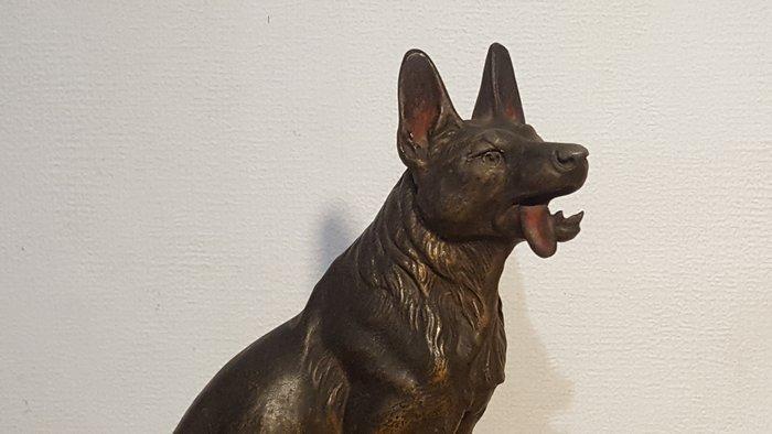 Louis Albert Carvin - sculptuur, Sitting German Shepherd -, Antiek en Kunst, Antiek | Keramiek en Aardewerk