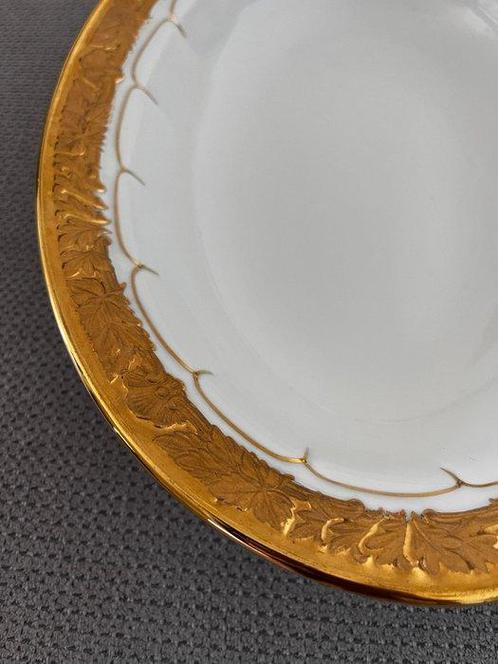 Meissen - Schotel - Porselein - Blaadje X Vorm, Antiek en Kunst, Antiek | Glaswerk en Kristal