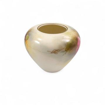 Royal Worcester - Edwardian hand-painted porcelain vase with