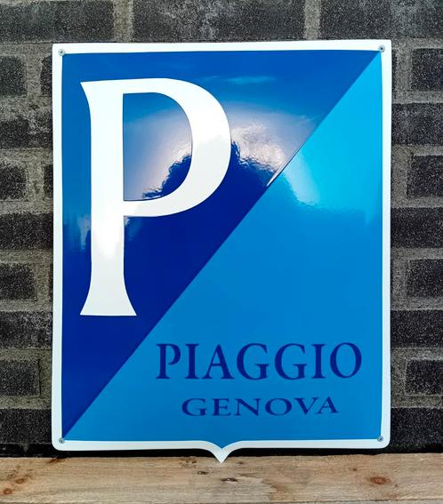 Piaggio genova, Verzamelen, Merken en Reclamevoorwerpen, Verzenden