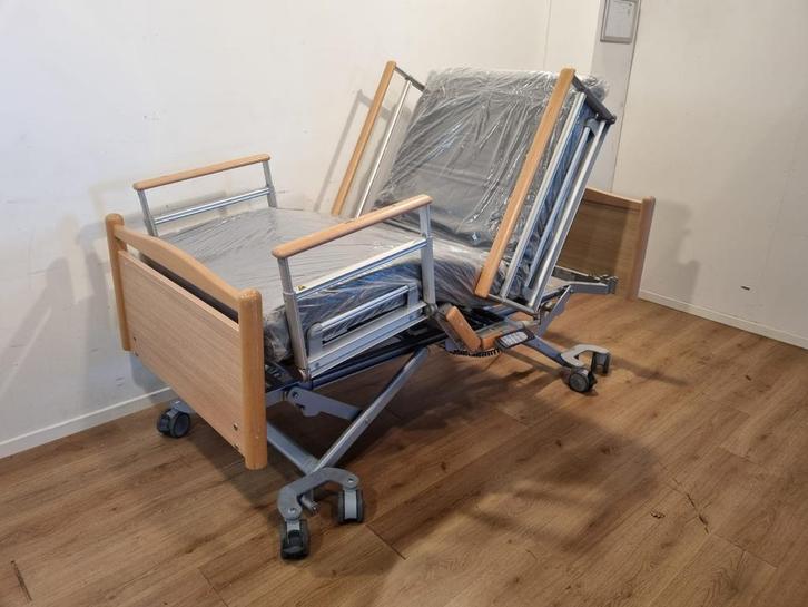 Volker 5380 #34E Elektrisch Hoog LAAG LAAG Thuiszorg-bed, Diversen, Verpleegmiddelen, Zo goed als nieuw, Verzenden