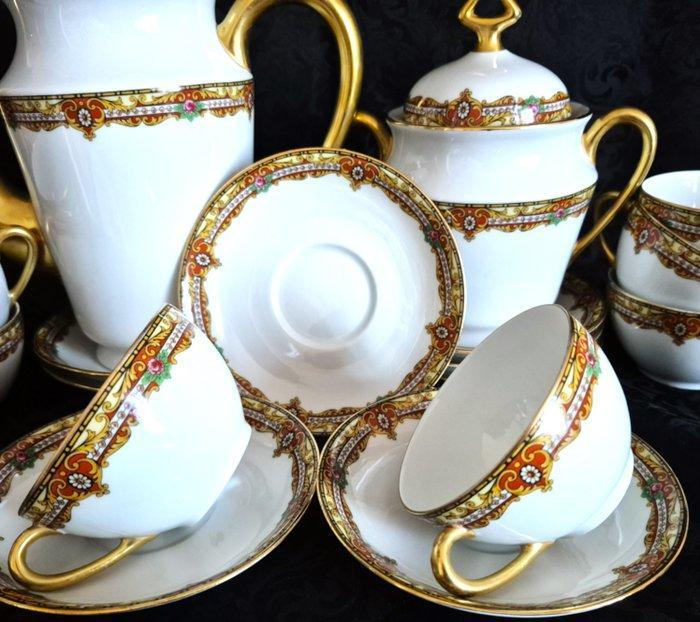 Limoges - Theeservies (18) - 24 kt goud, hard porselein, Antiquités & Art, Antiquités | Meubles | Tables